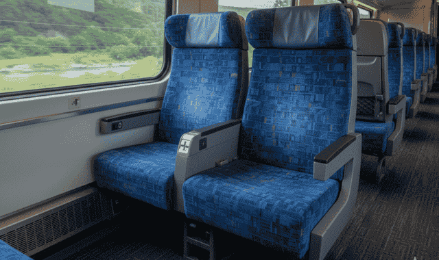 amtrak-coach-seat